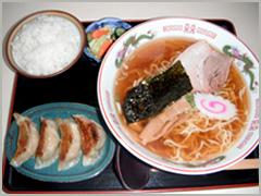 ラーメン+レバニラ炒め+半ライス